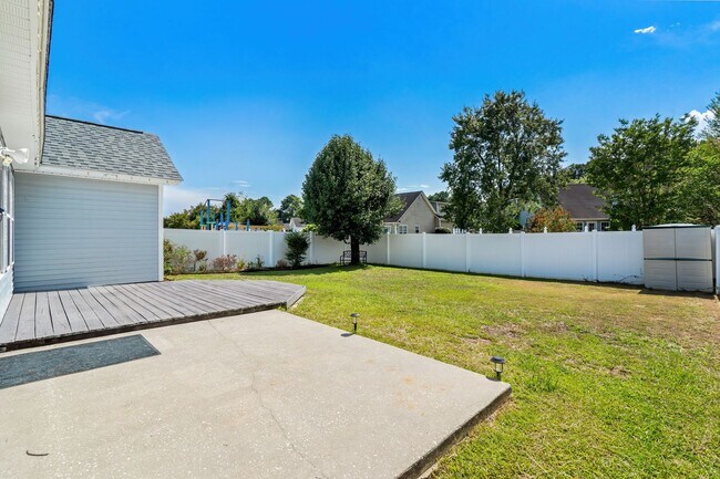 Building Photo - 4681 Southgate Pkwy