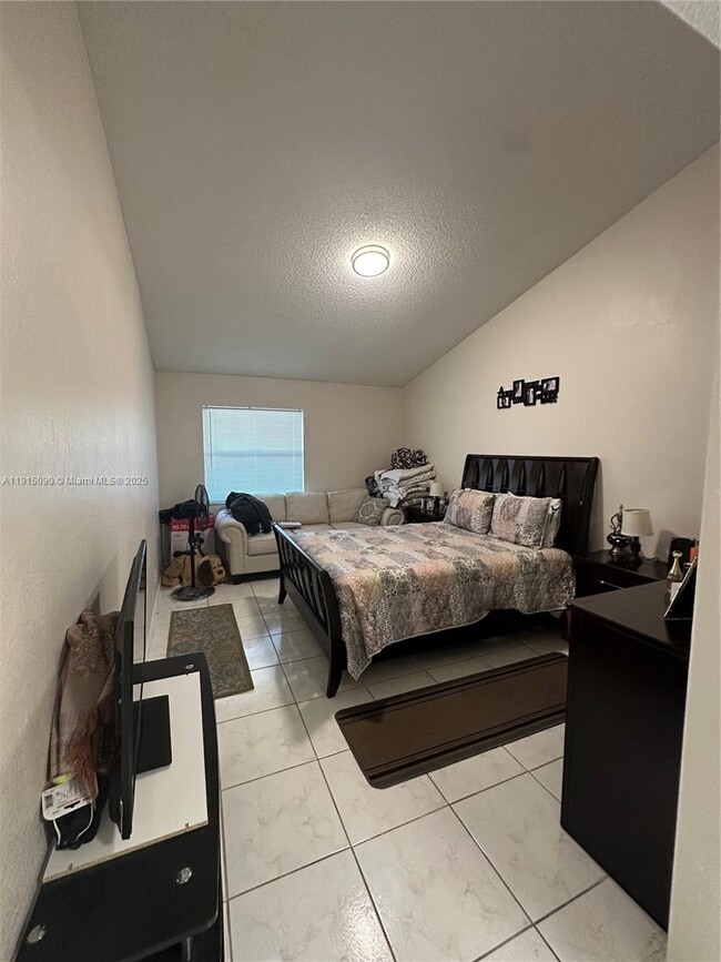 Building Photo - 9336 Ketay Cir