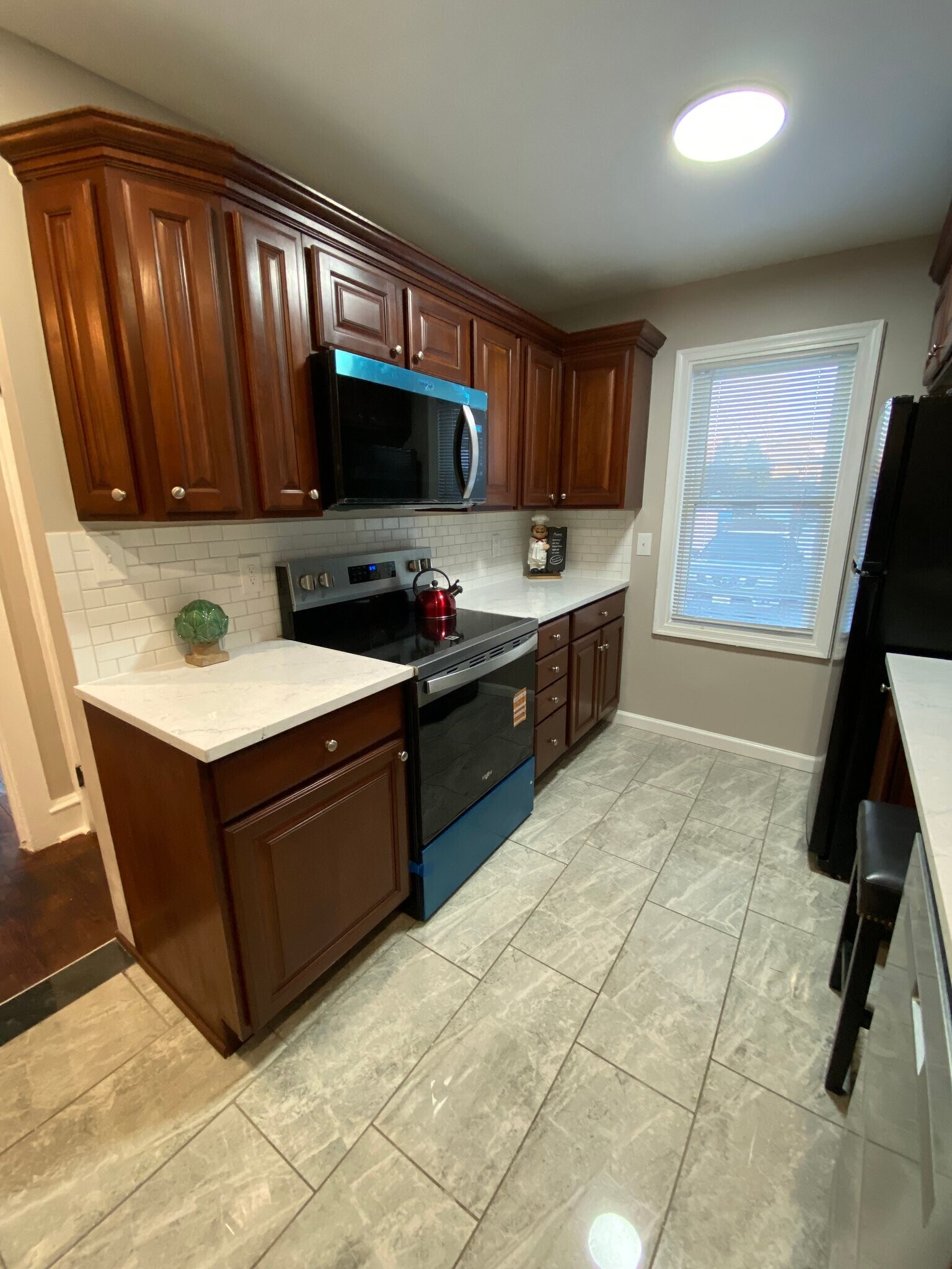 Building Photo - 50 Lupton Ave