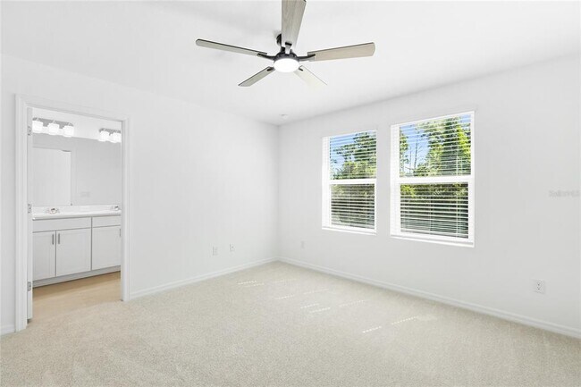 Building Photo - 15156 Cuzcorro Ct