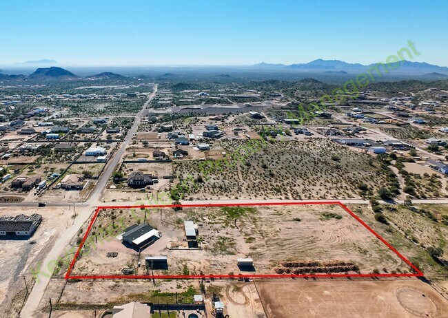 Building Photo - Stunning Queen Creek Ranch Home on 5 Acres – Horse & Livestock Friendly!