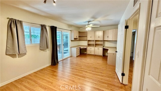 Building Photo - 7843 Woodlake Ave