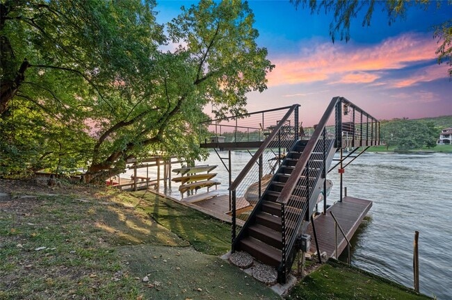 Building Photo - 1708 Ski Slope Dr