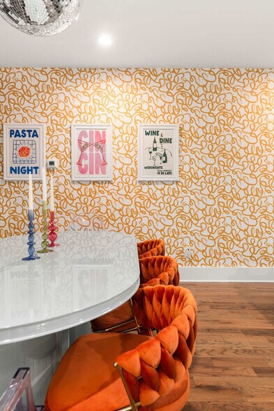 Building Photo - 1708 8th Ave S