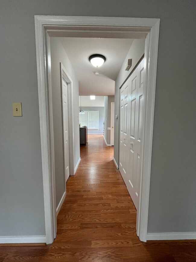 Building Photo - Two-Story Colonial in Henrico