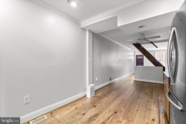 Building Photo - 1405 Reynolds St