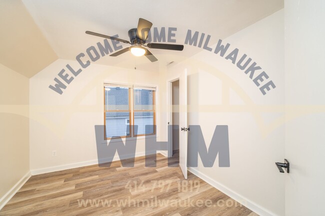 Building Photo - Move In on 01/01/2025! Welcome Home to thi...