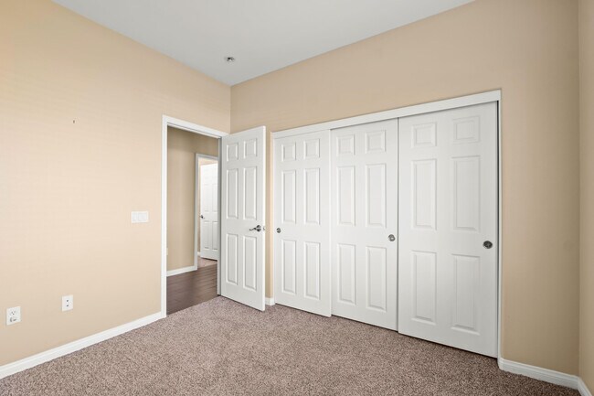 Building Photo - 82013 Cochran Dr