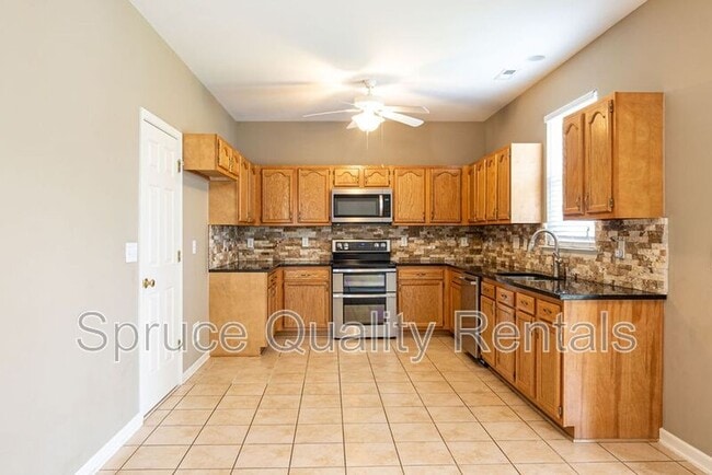 Building Photo - 6201 Elderbush Dr
