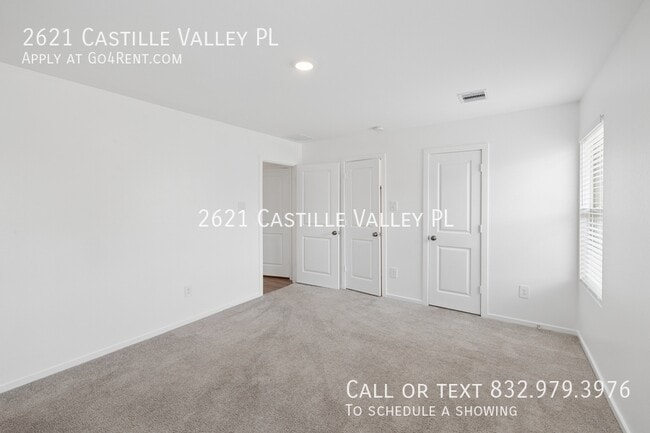 Building Photo - 2621 Castille Vly Pl