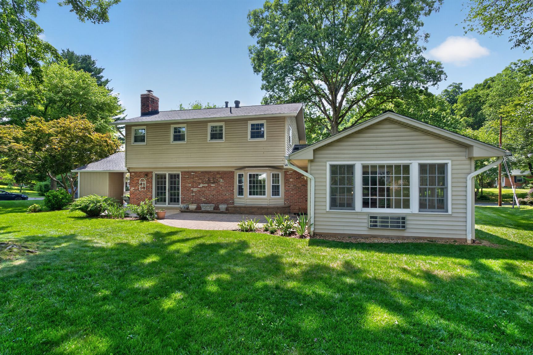 Beautiful backyard - 6905 Stonewood Ct
