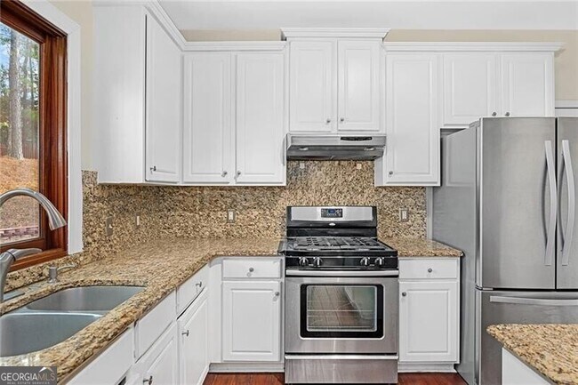 Building Photo - 560 Kimball Crest Ct