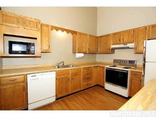 Kitchen - 7531 Afton Rd