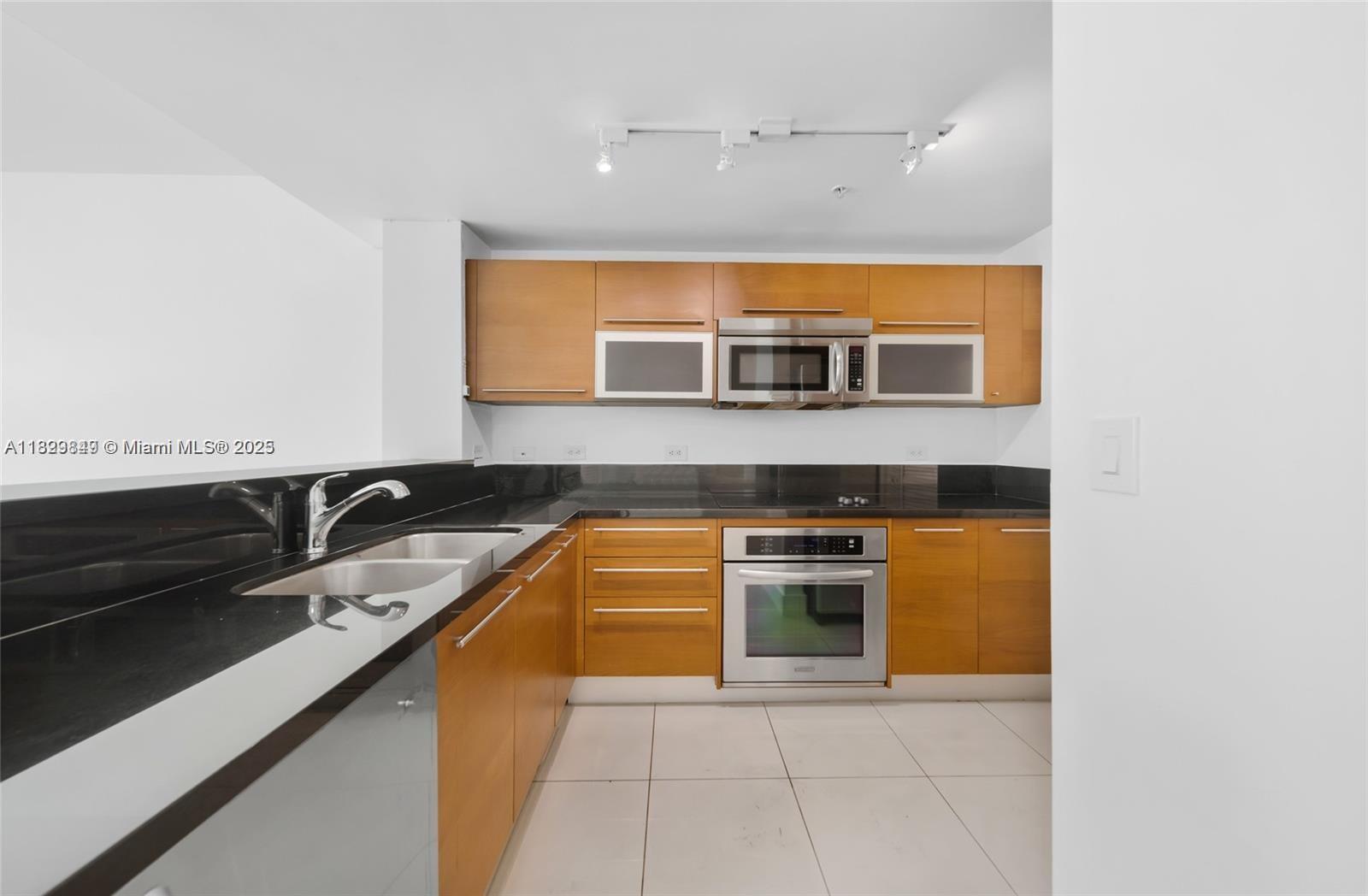 Building Photo - 244 Biscayne Blvd