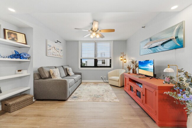 Building Photo - 1748 Jupiter Cove Dr