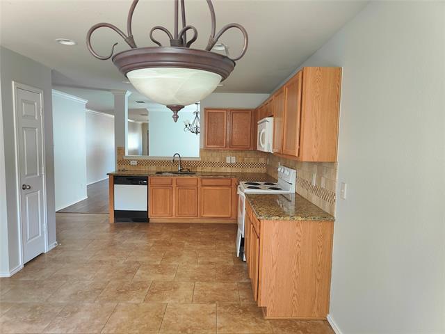 Building Photo - 13179 Michelle Dr
