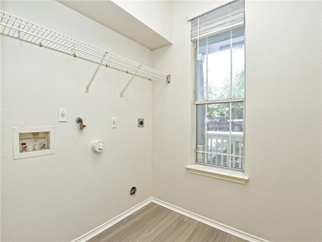 Building Photo - 1117 Rawhide Trail