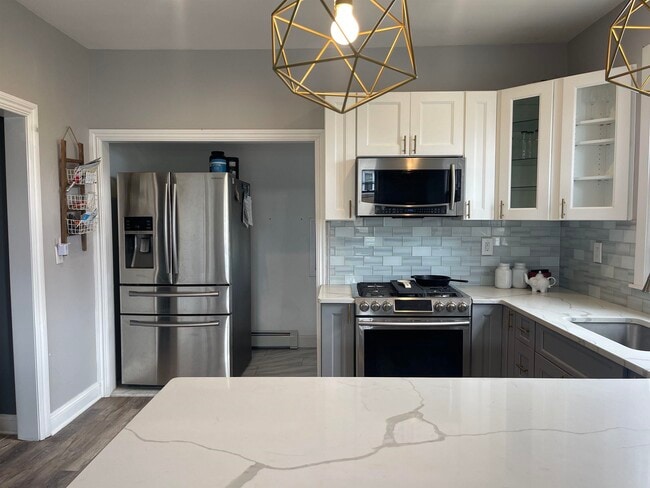 Building Photo - 125 Marsellus Pl