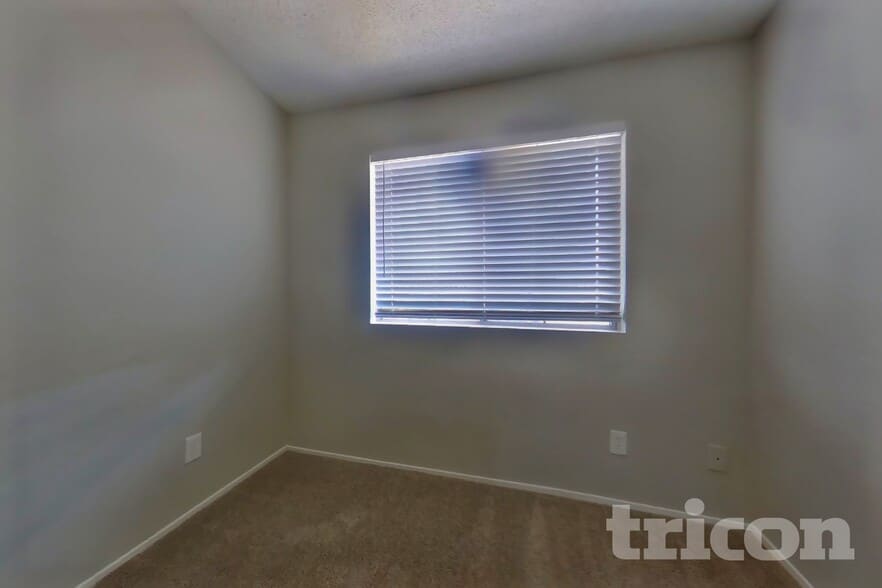 Building Photo - 7617 Roberta Ln