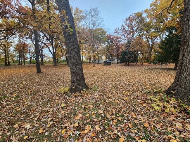 Building Photo - 23628 W Dupage Country Club Dr
