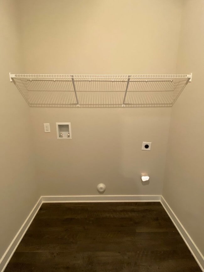 Building Photo - Home for Rent in Weaver AL...COMING SOON!
