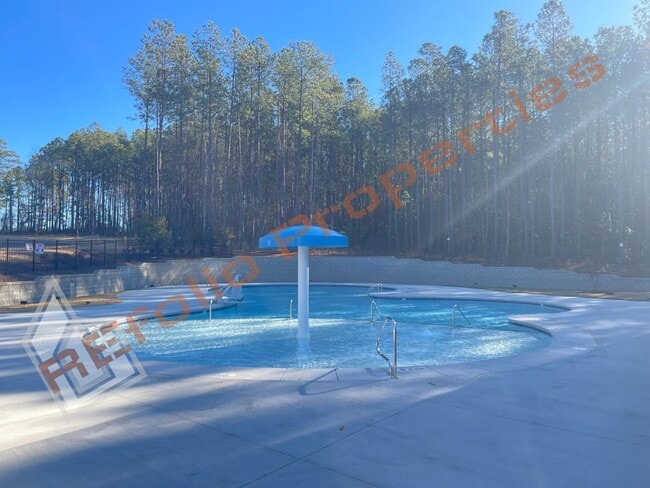 Building Photo - Brand new 4 Bedroom, 3 Bathroom, Spacious Loft, Attached 2 Car Garage and Backyard in Oak Manor, ...