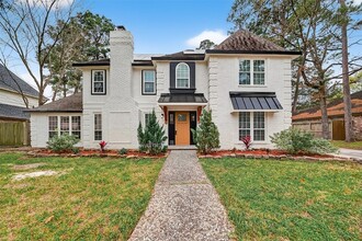Building Photo - 2402 Oak Shores Dr