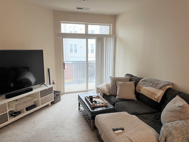 Building Photo - 2665 Prosperity Ave