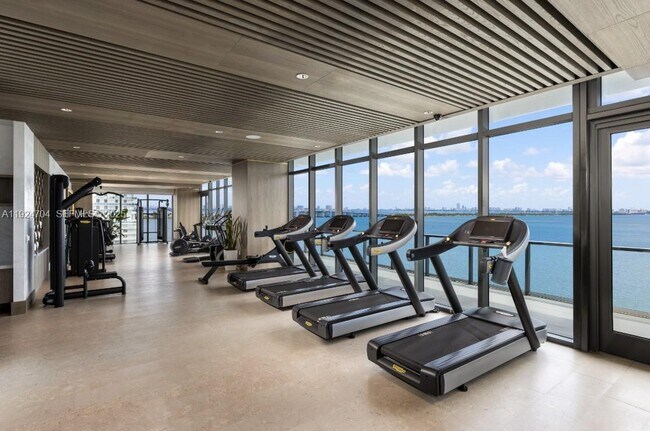 Building Photo - 788 NE 23rd St