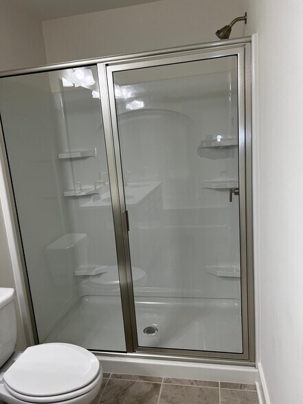 Master shower - 6440 Scudders Dr