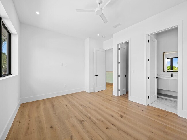 Building Photo - 1317 Tangelo Isle