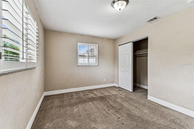 Building Photo - 2580 Granada Cir W