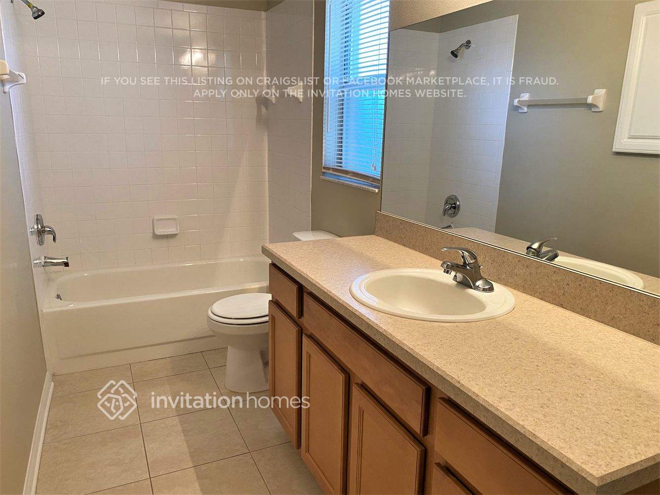 Building Photo - 10500 Petaloma Dr