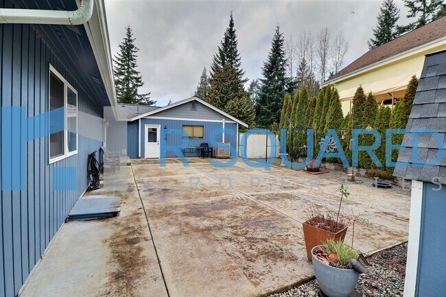 Building Photo - 11325 21st Pl NE