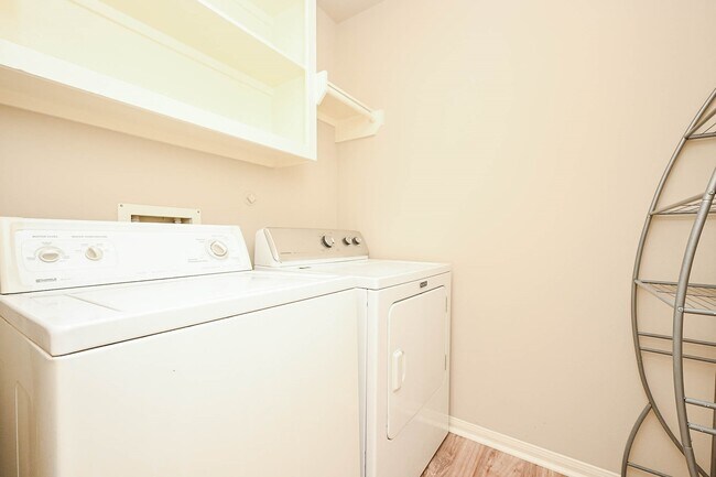 Building Photo - 18518 Shadow Line Ct
