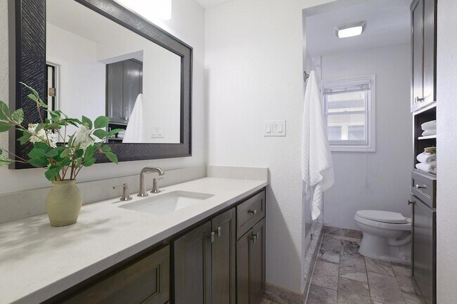Building Photo - 4107 Tablerock Dr