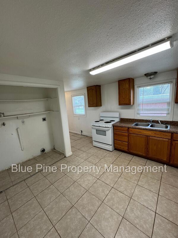 Building Photo - 3551 Jason Ave