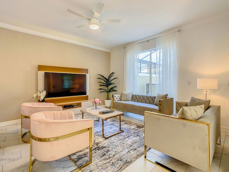 Building Photo - 3000 Protagonist St