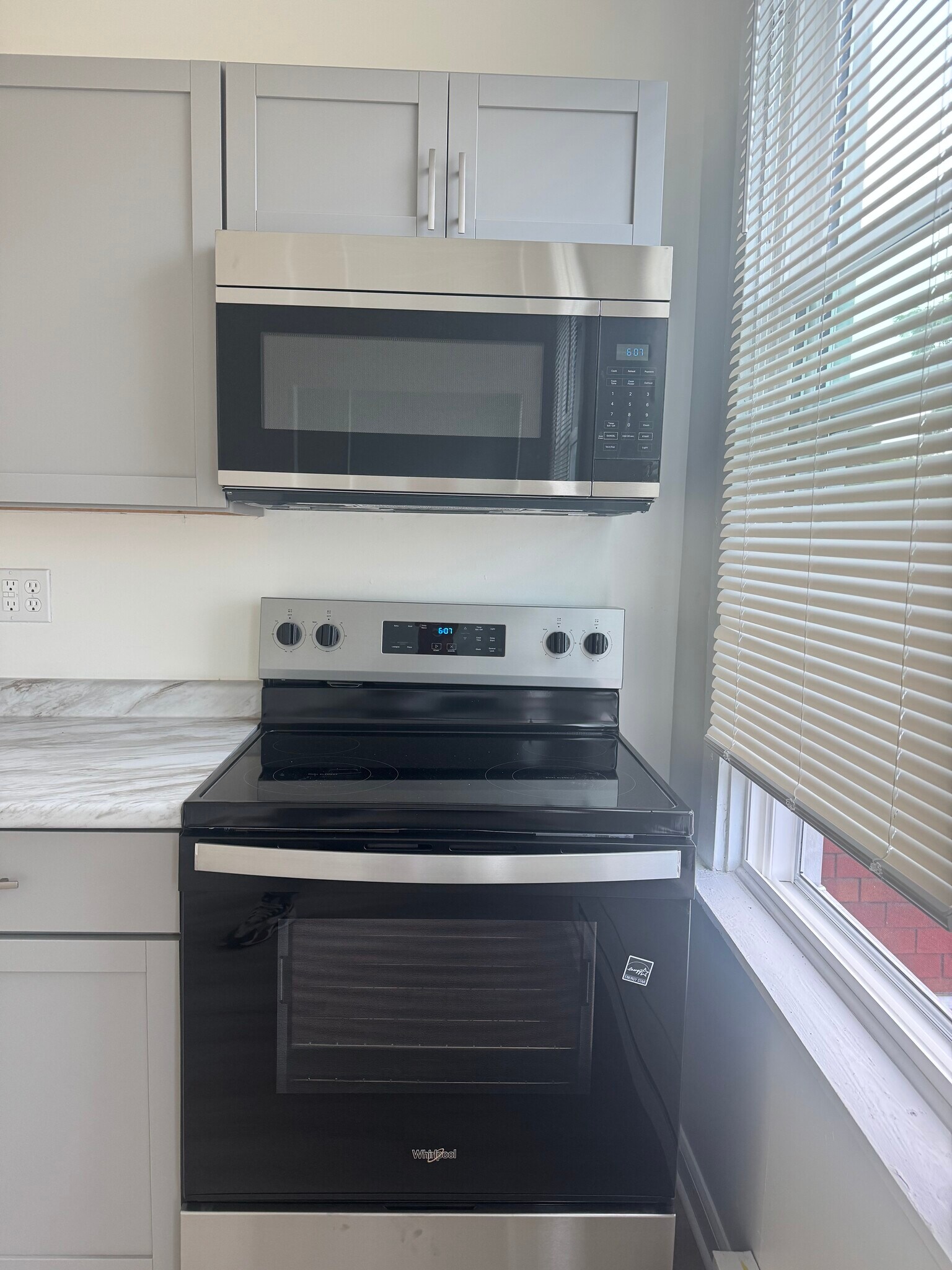Kitchen - 3022 Perrysville Ave