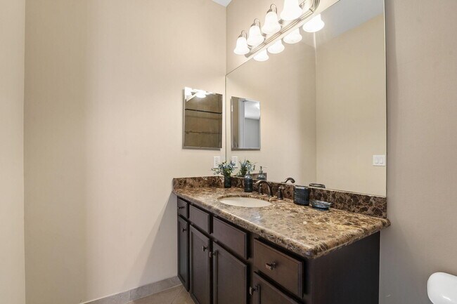 Building Photo - 8256 Savara Streams Ln