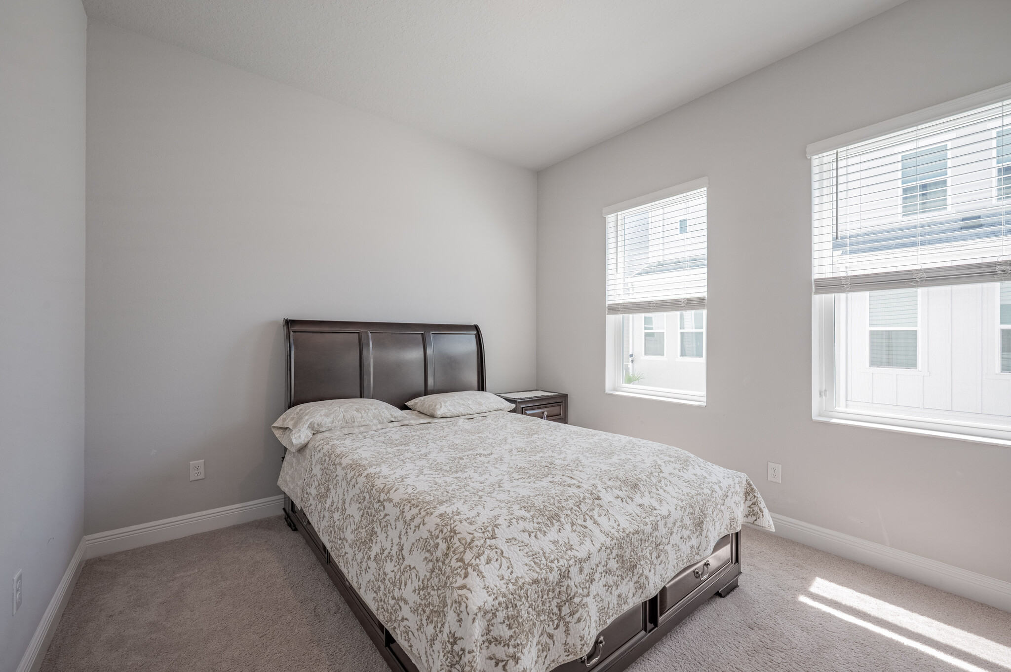 Building Photo - 2400 Ezzell Ct