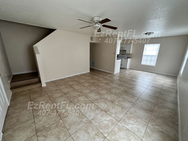 Building Photo - Newly renovated 3-bedroom, 2-bathroom home...