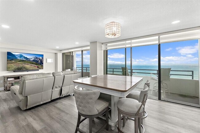 Building Photo - 1601 N Central Ave