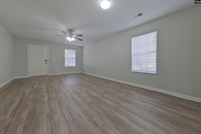 Building Photo - 945 Schofield Ln