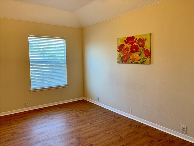 Building Photo - 11218 Timbertree Ln