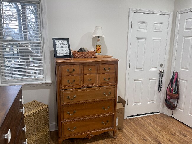 Building Photo - 4813 Whetsel Ave