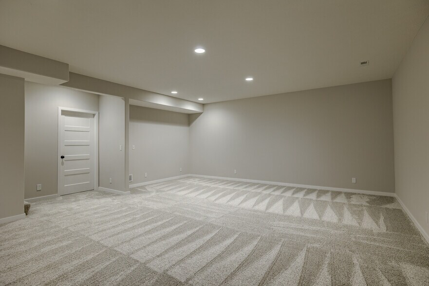 Building Photo - 20939 Ellison Ave