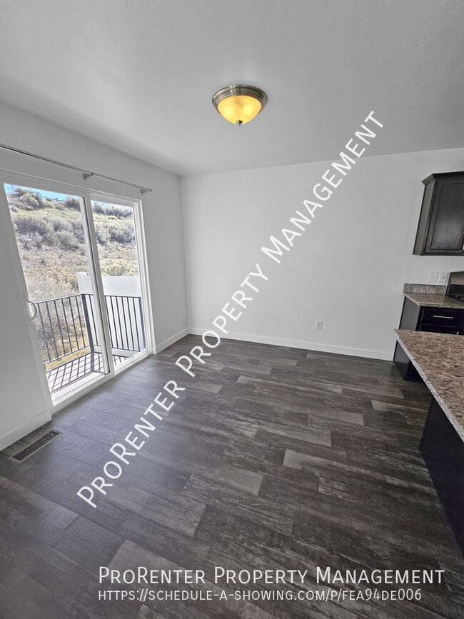 Building Photo - 15171 Gallant Dr