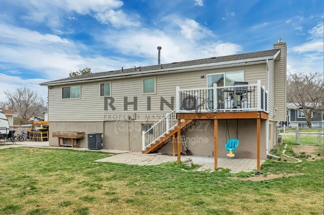 Building Photo - 9218 Laura Anne Wy.