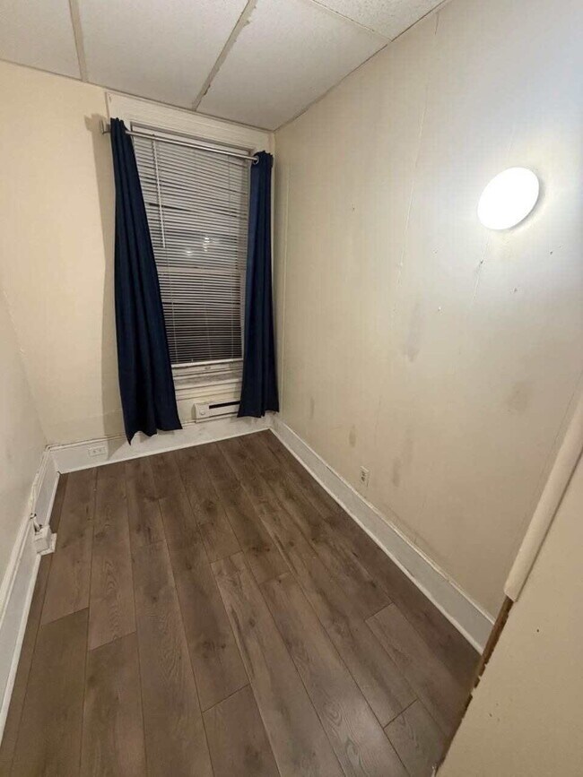 Building Photo - "Room for Rent - S Front St Steelton!"